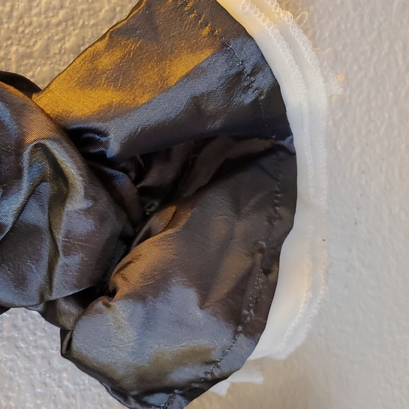 It Inspired Silver Gray Sateen Clown Costume w/Lace Cuffs/Hens and 2 Fur PomPoms - Picture 8 of 11